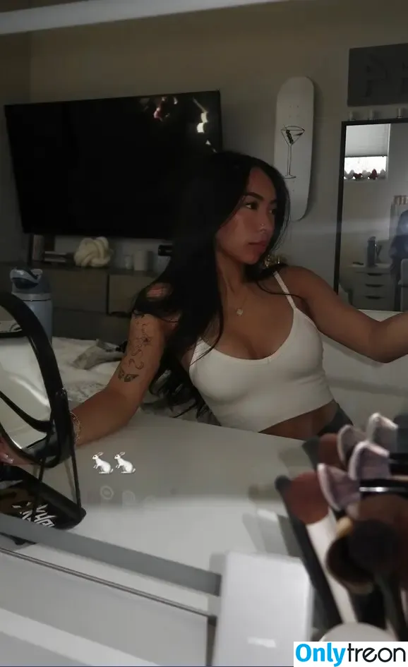 lilkasian nude photo #0003 (haleyy.nguyen / lil.jaz)