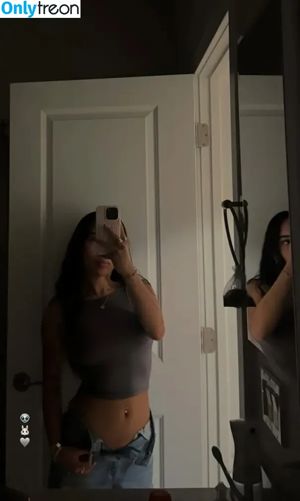 lilkasian nude photo #0004 (haleyy.nguyen / lil.jaz)