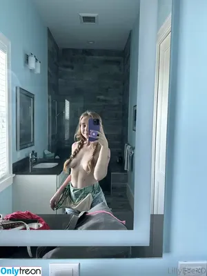 lillyellexo nude photo #0019