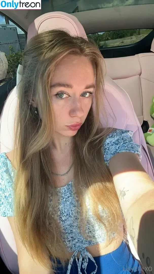 lillyellexo nude photo #0014 (lillyellexo)