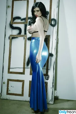 Lillyroma1982 / Lilly Roma / lillyroma32 nude photo #1483