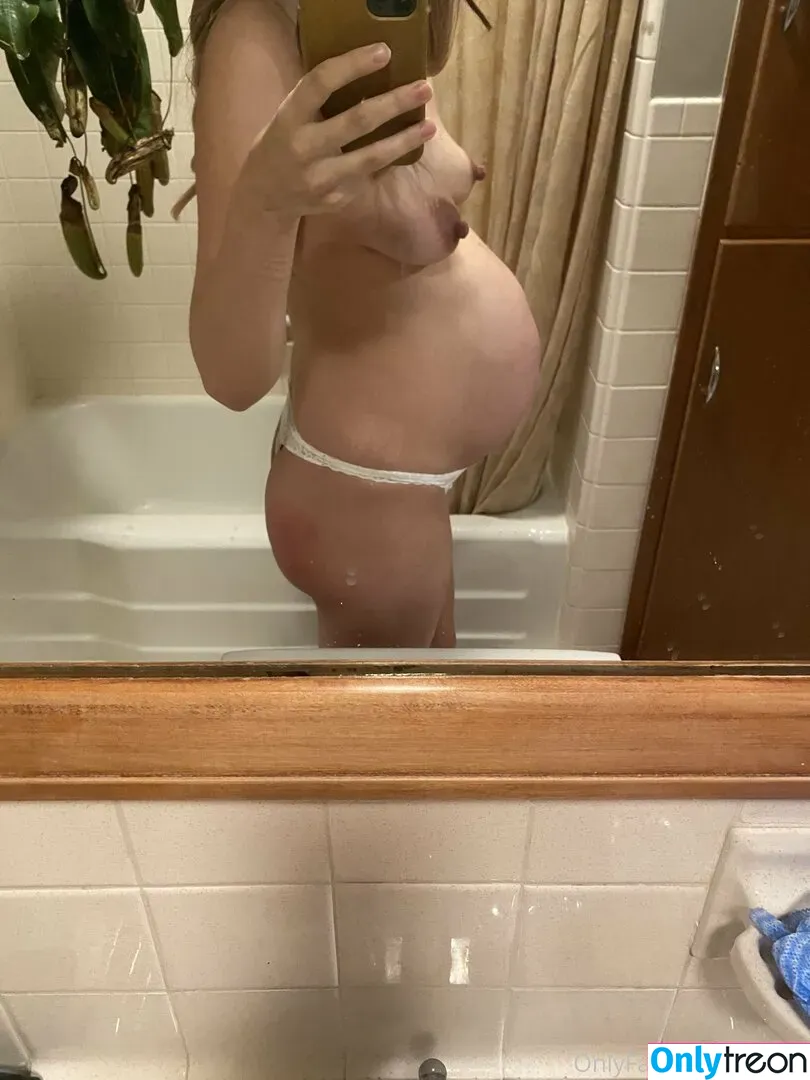 LillyVig nude photo #0133 (lillyvigmilf / videos)