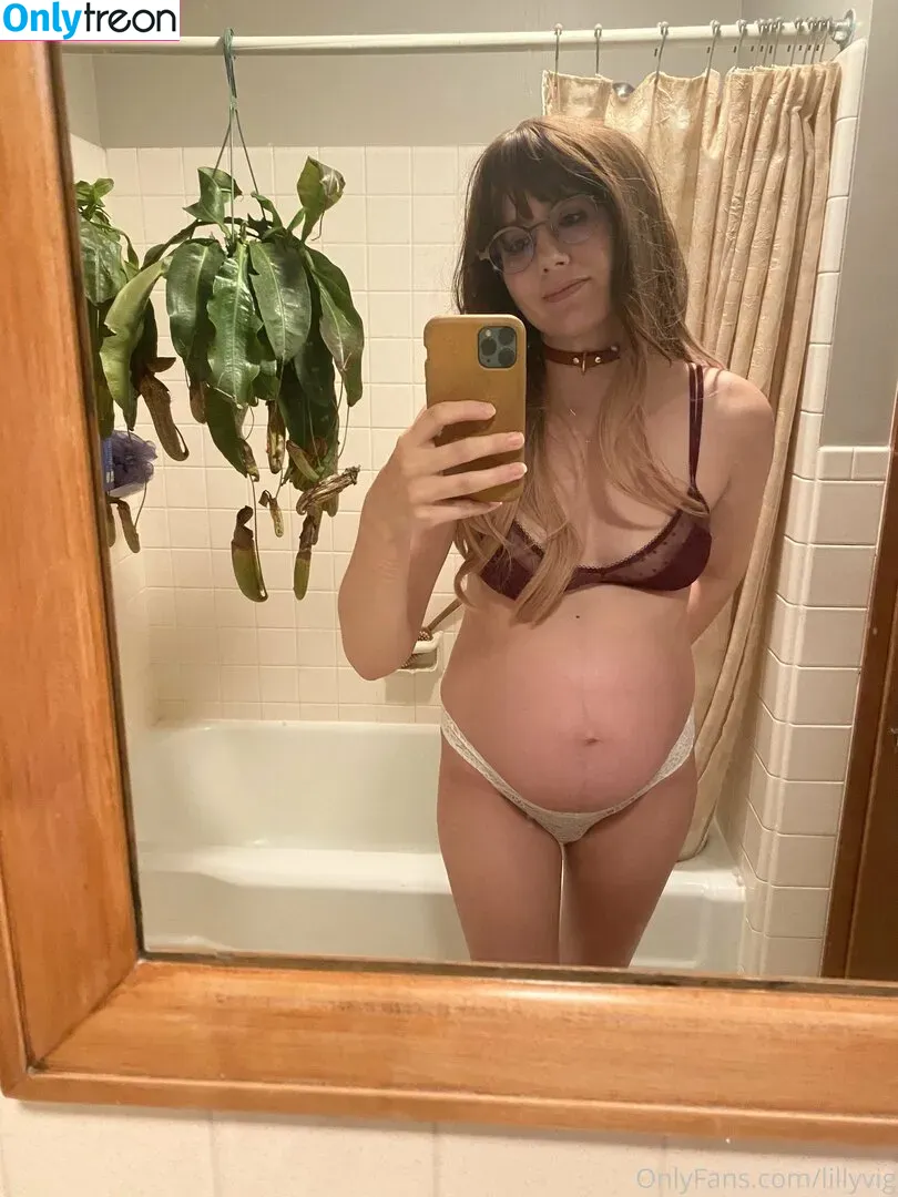 LillyVig nude photo #0138 (lillyvigmilf / videos)