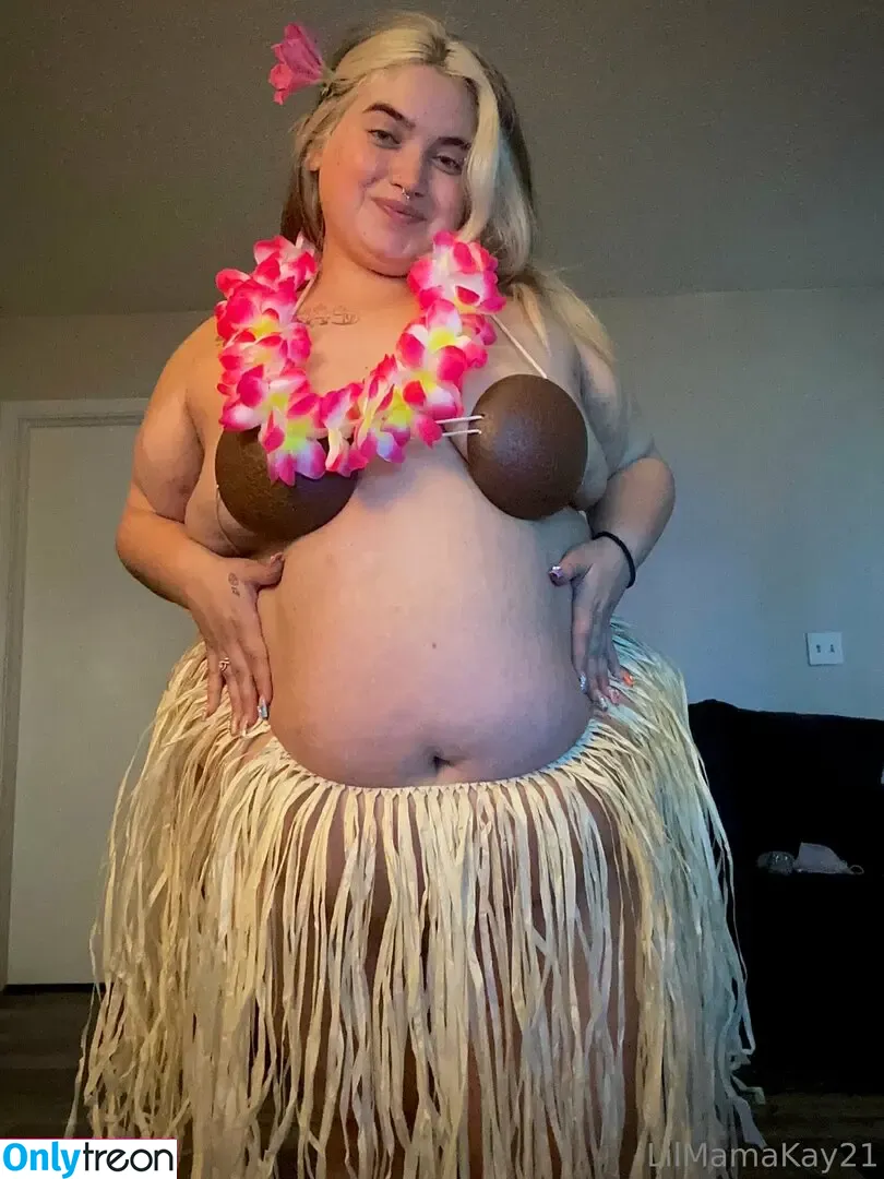 lilmamakay12 nude photo #0181 (lilmamakay12)