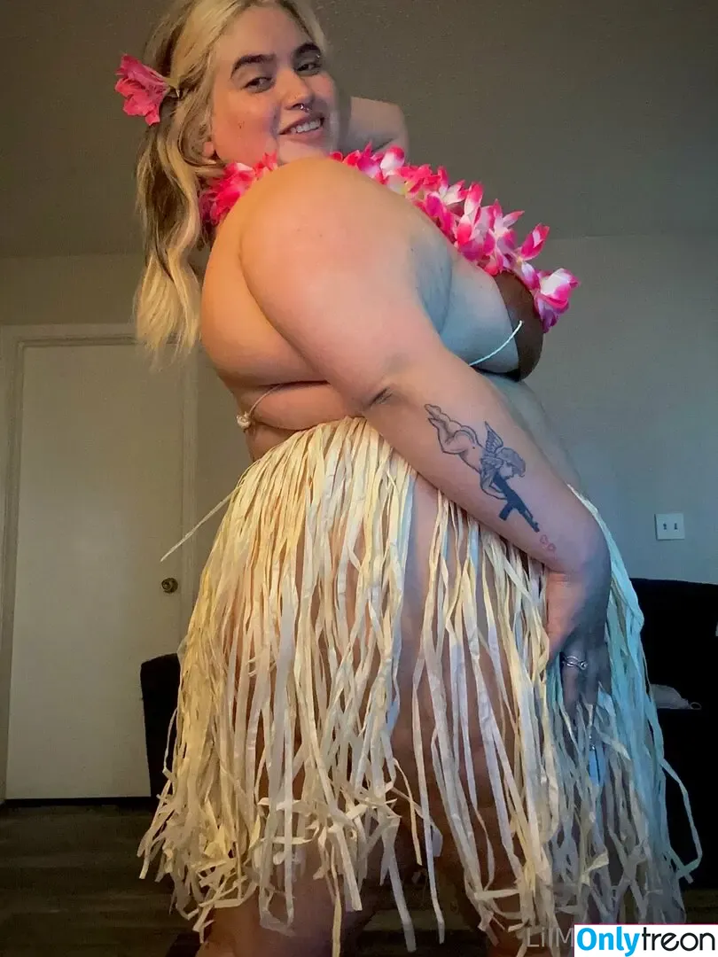 lilmamakay12 nude photo #0184 (lilmamakay12)