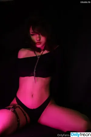 Lilmochidoll / lucifersexdoll / realmochidoll nude photo #0600