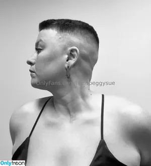 lilmspeggysue / shaved_peggysue nude photo #0123