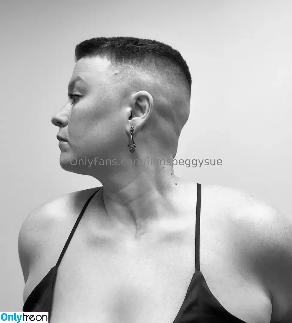 lilmspeggysue nude photo #0123 (shaved_peggysue)
