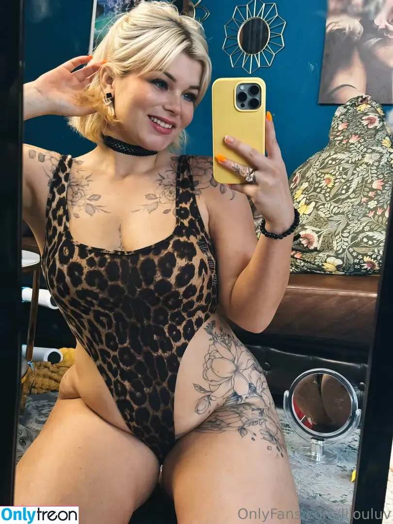 Lilouluv nude photo #0096 (Aneta / Lilou Luv / anetafiggutx / lilouluv_)