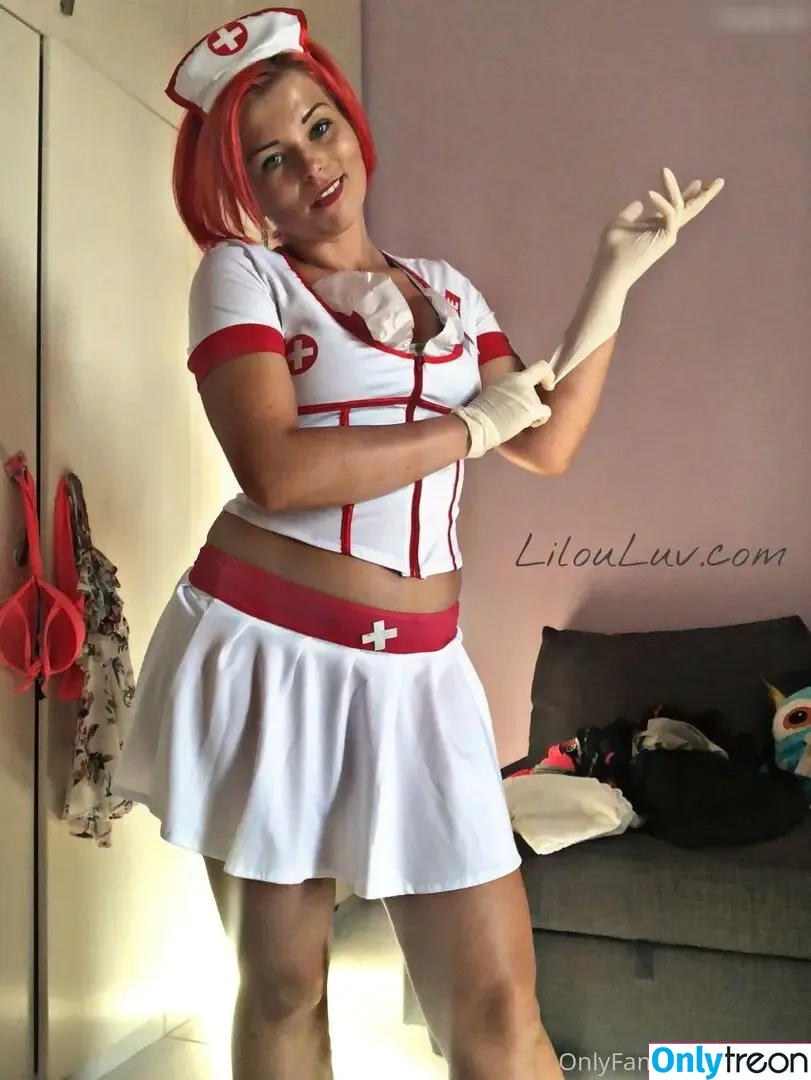 Lilouluv nude photo #0173 (Aneta / Lilou Luv / anetafiggutx / lilouluv_)