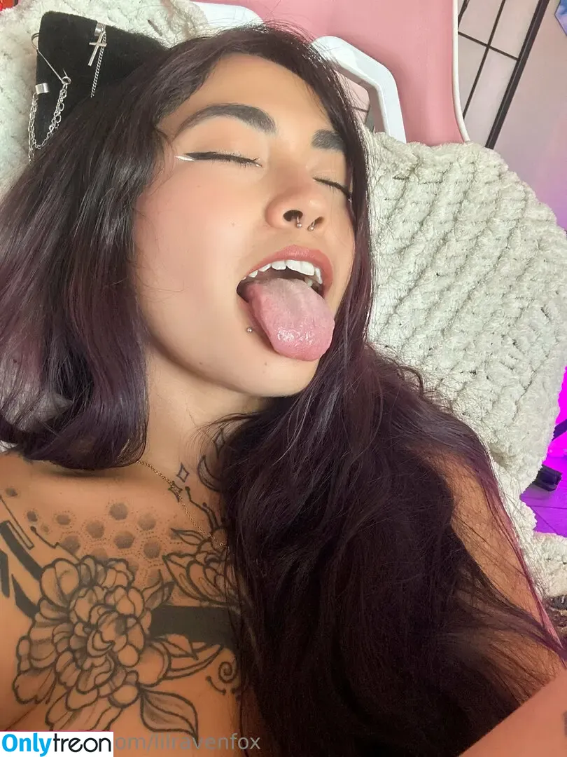 lilravenfox nude photo #0131 (lilravenfox)