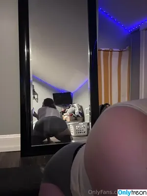 lilrxhxii / lilrxhxi nude photo #0009