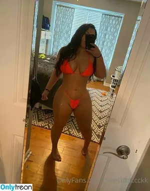 lilthiccckktv / lilthickeems nude photo #0016