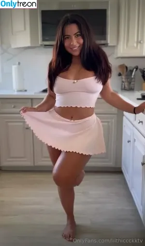 lilthiccckktv / lilthickeems nude photo #0039