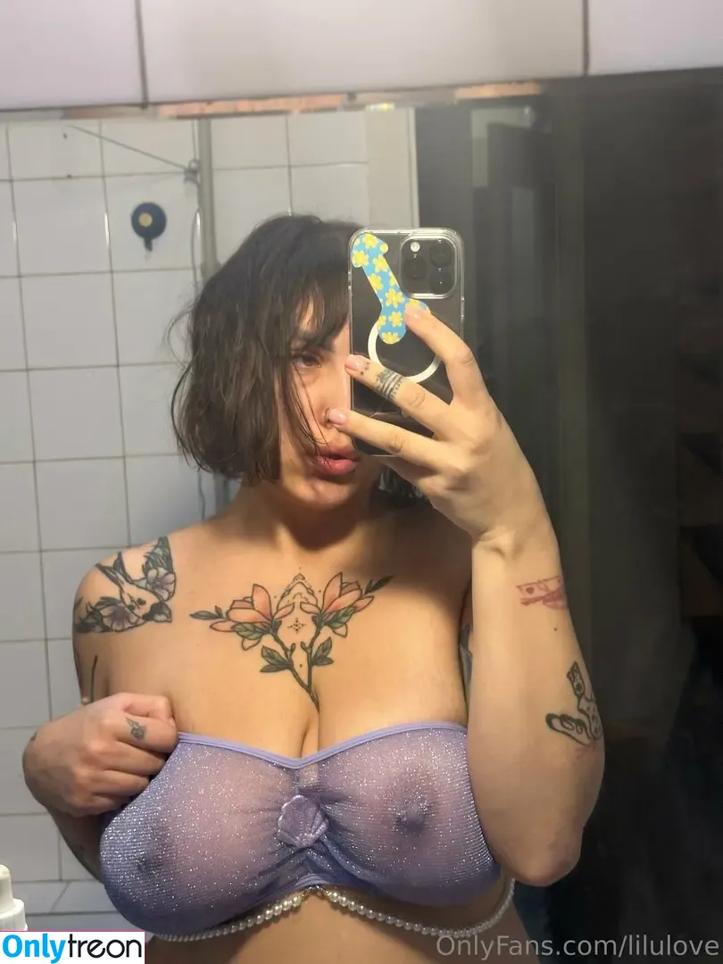 lilulove nude photo #0002 (liluloveblog / lisochkay)