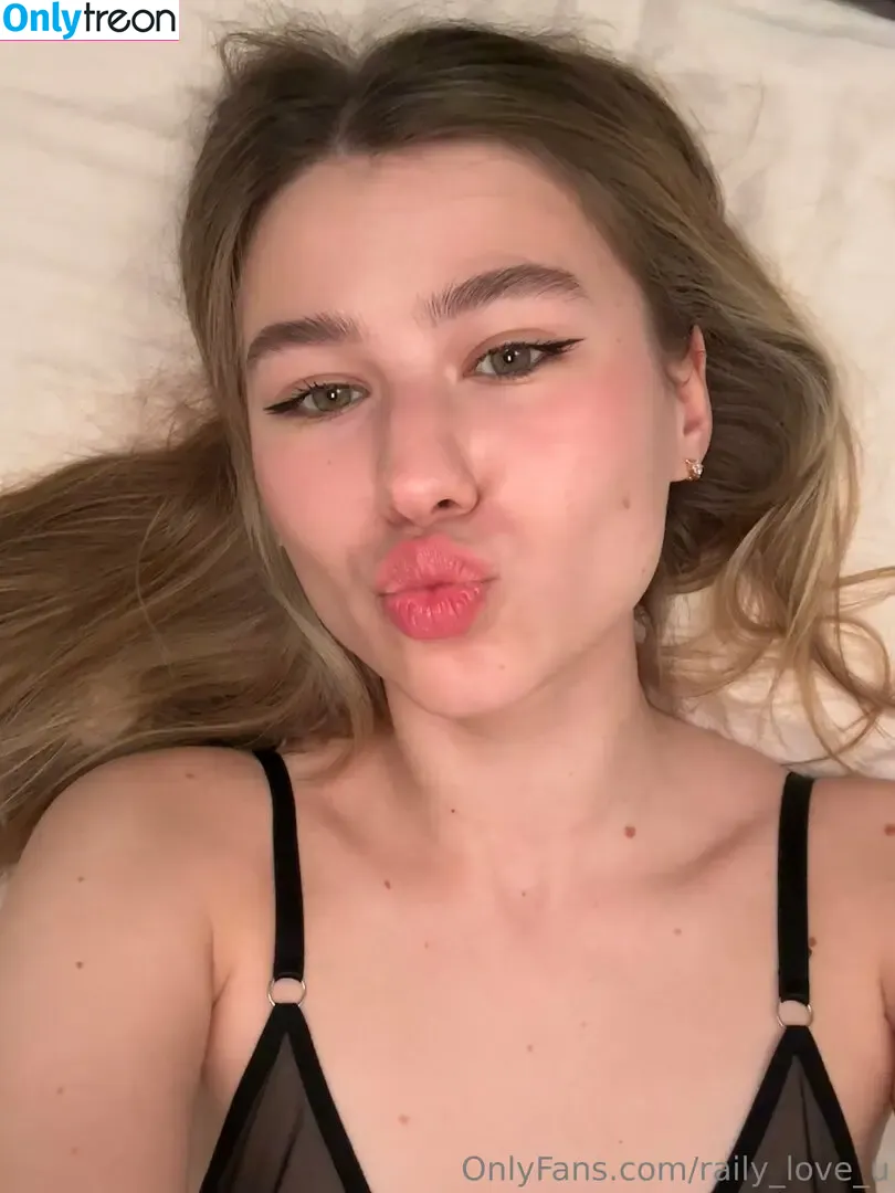 lilushade nude photo #0010 (lilu.shade)