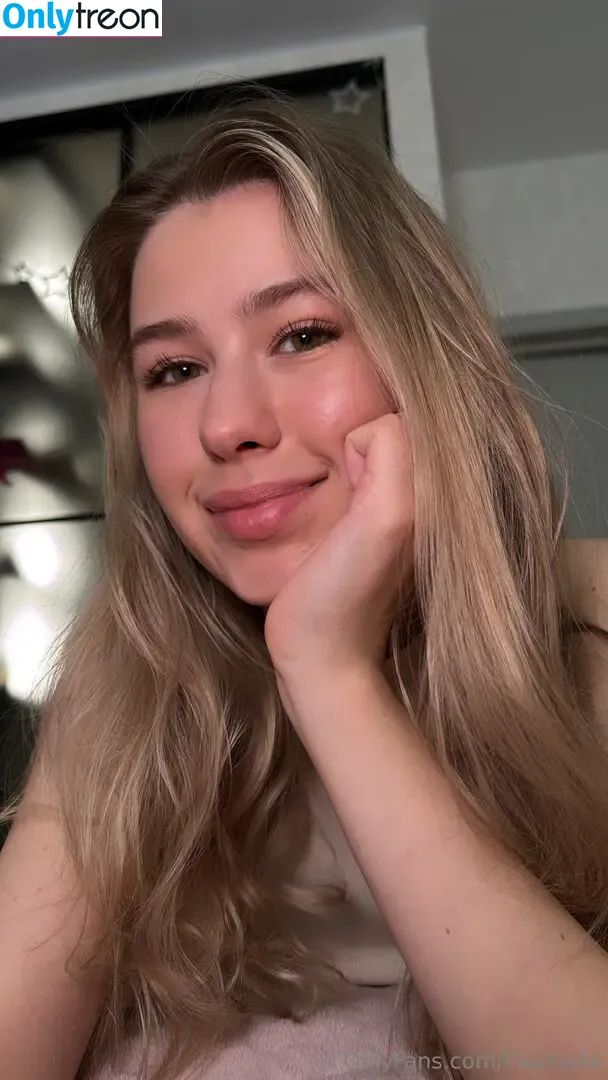 lilushade nude photo #0094 (lilu.shade)