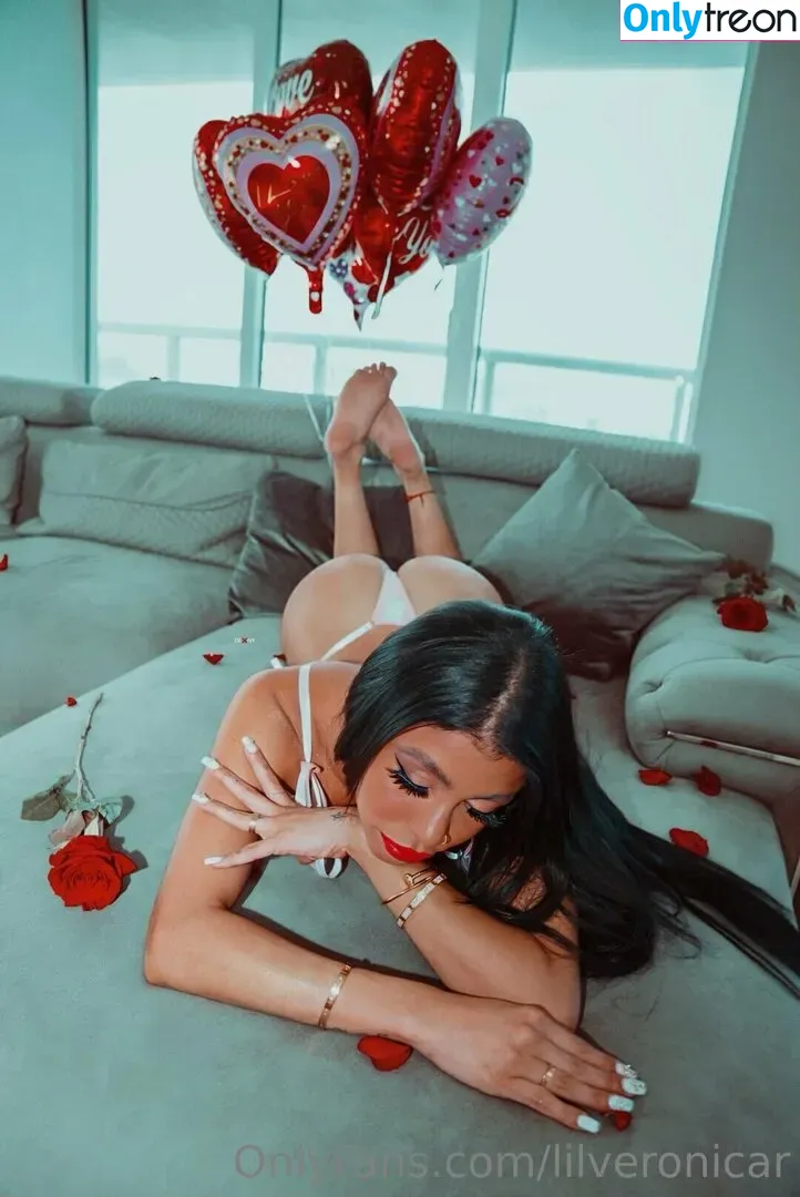 Lilveronicar nude photo #0167 (Veronica Rodriguez / vrodlive)