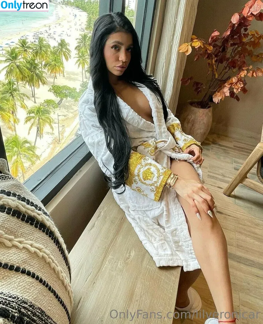 Lilveronicar nude photo #0297 (Veronica Rodriguez / vrodlive)