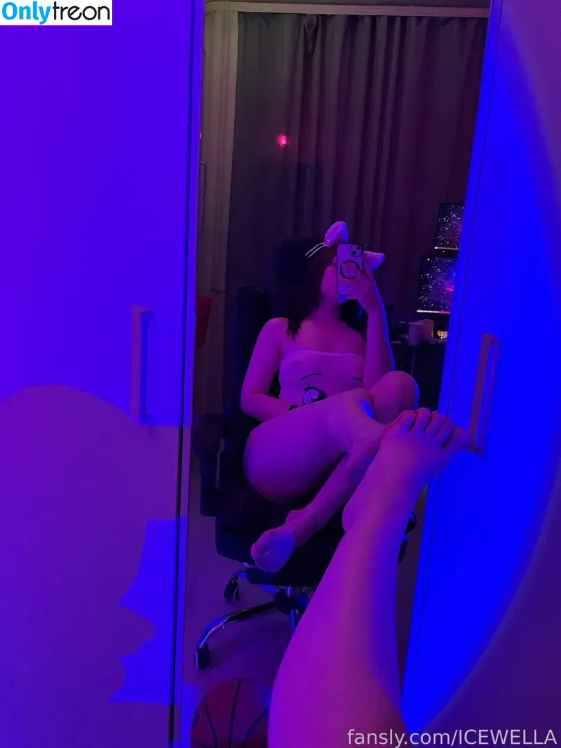 Lilxstasia nude photo #0137 (_lilxstasia / nutellows)