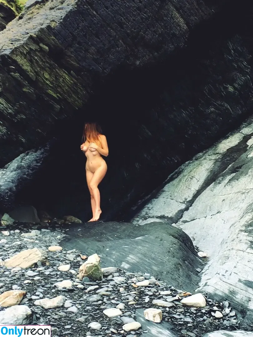 Lily Adair nude photo #0057 (adairlilly / lilyadair_ / x_lily_x)