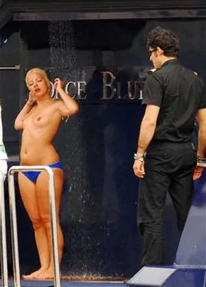 Lily Allen / lilyallen nude photo #0011
