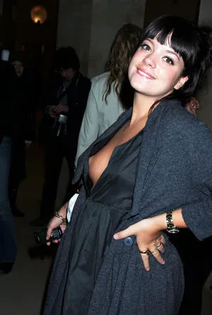 Lily Allen / lilyallen nude photo #0032