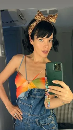 Lily Allen / lilyallen nude photo #0051