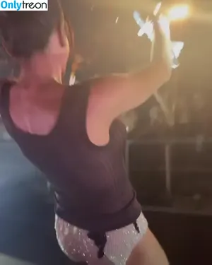Lily Allen / lilyallen nude photo #0676