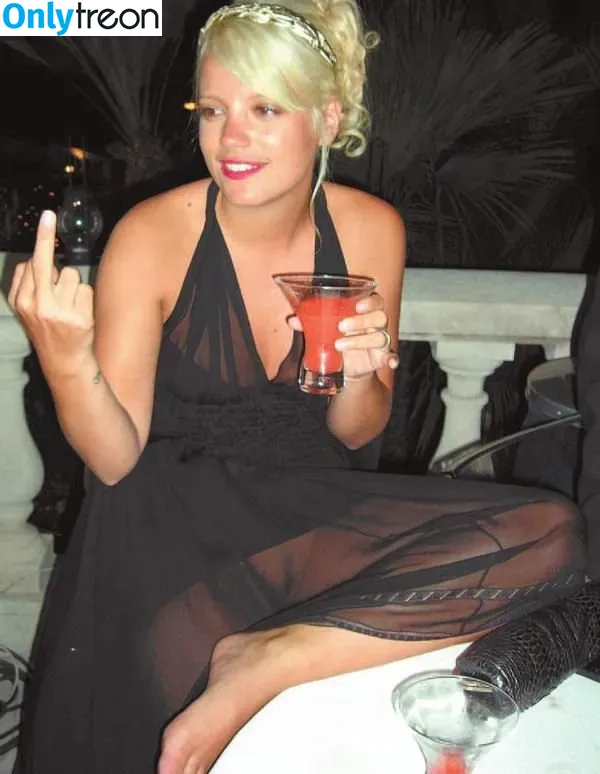 Lily Allen nude photo #0027 (lilyallen)