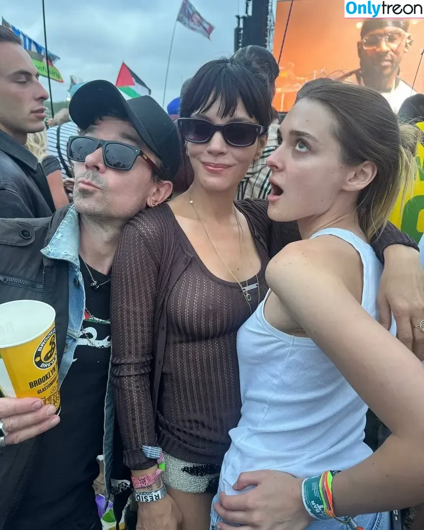 Lily Allen nude photo #0696 (lilyallen)