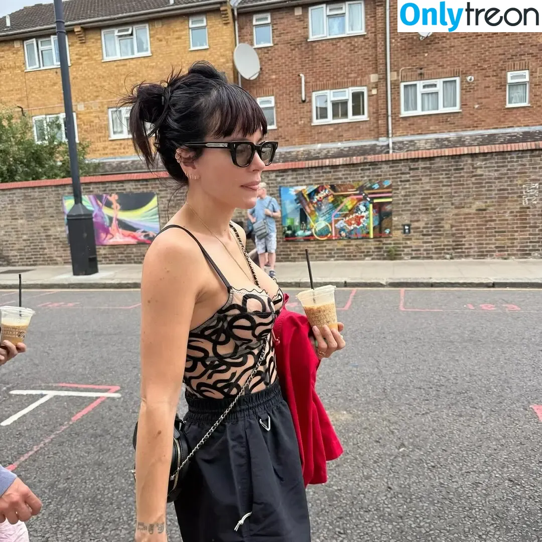 Lily Allen nude photo #0697 (lilyallen)