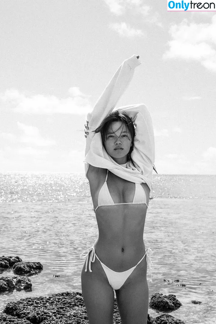 Lily Chee nude photo #0093 (lilychee)