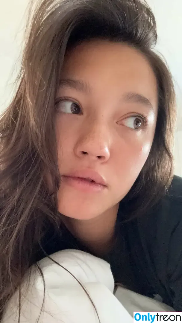 Lily Chee nude photo #0613 (lilychee)