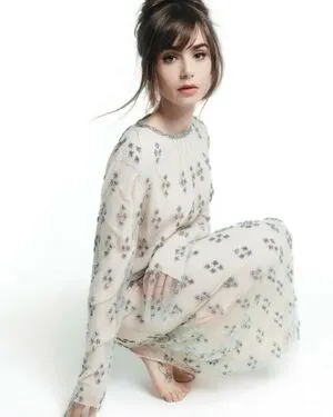 Lily Collins / lilyjcollins nude photo #0030