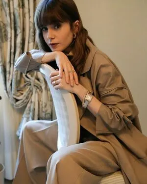 Lily Collins / lilyjcollins nude photo #0058