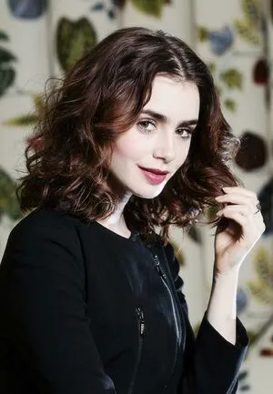 Lily Collins / lilyjcollins nude photo #0111