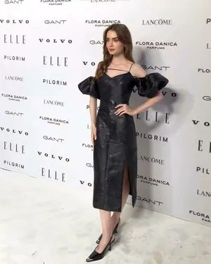 Lily Collins / lilyjcollins nude photo #0121