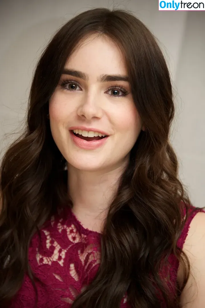 Lily Collins nude photo #0005 (lilyjcollins)