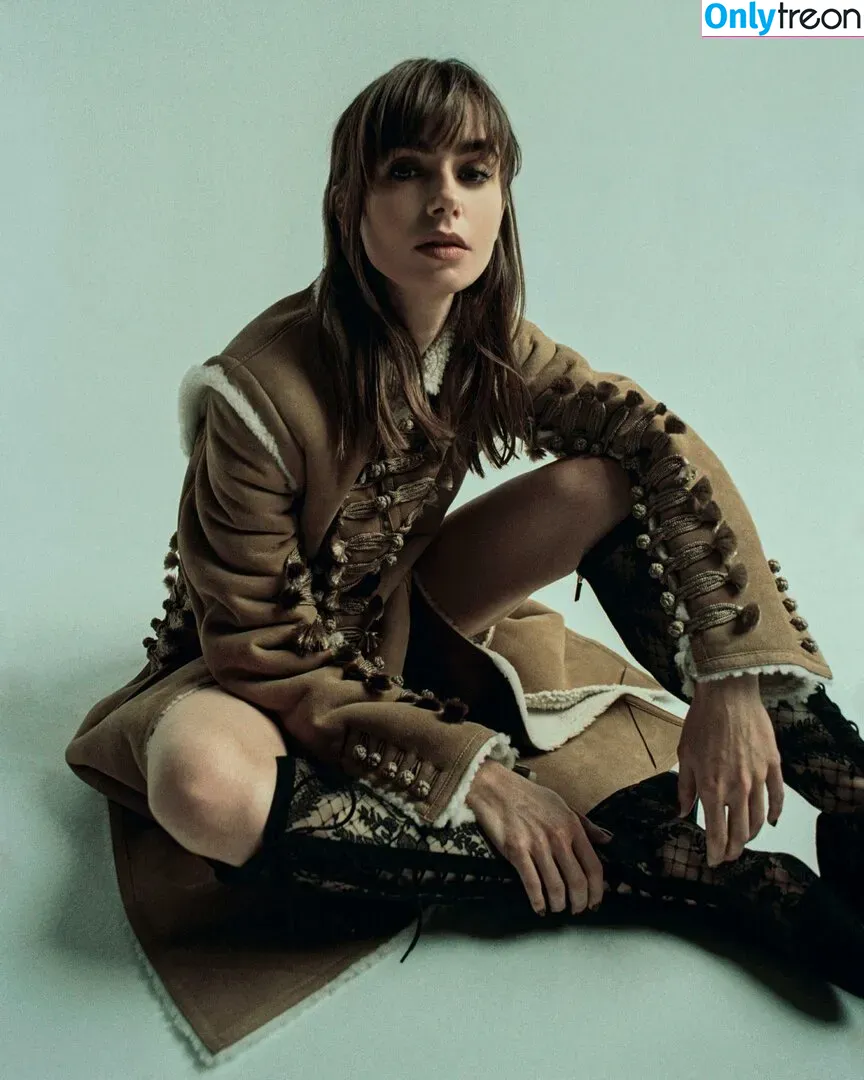 Lily Collins nude photo #0037 (lilyjcollins)