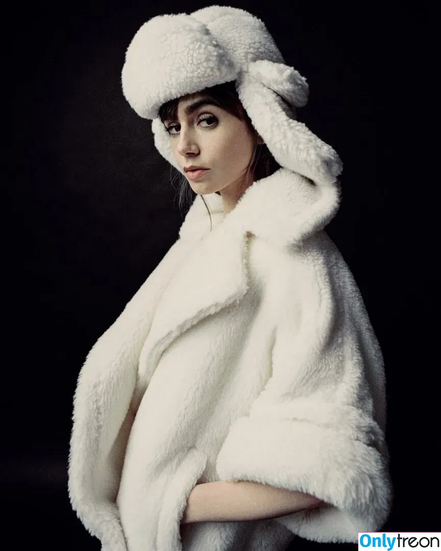 Lily Collins nude photo #0039 (lilyjcollins)