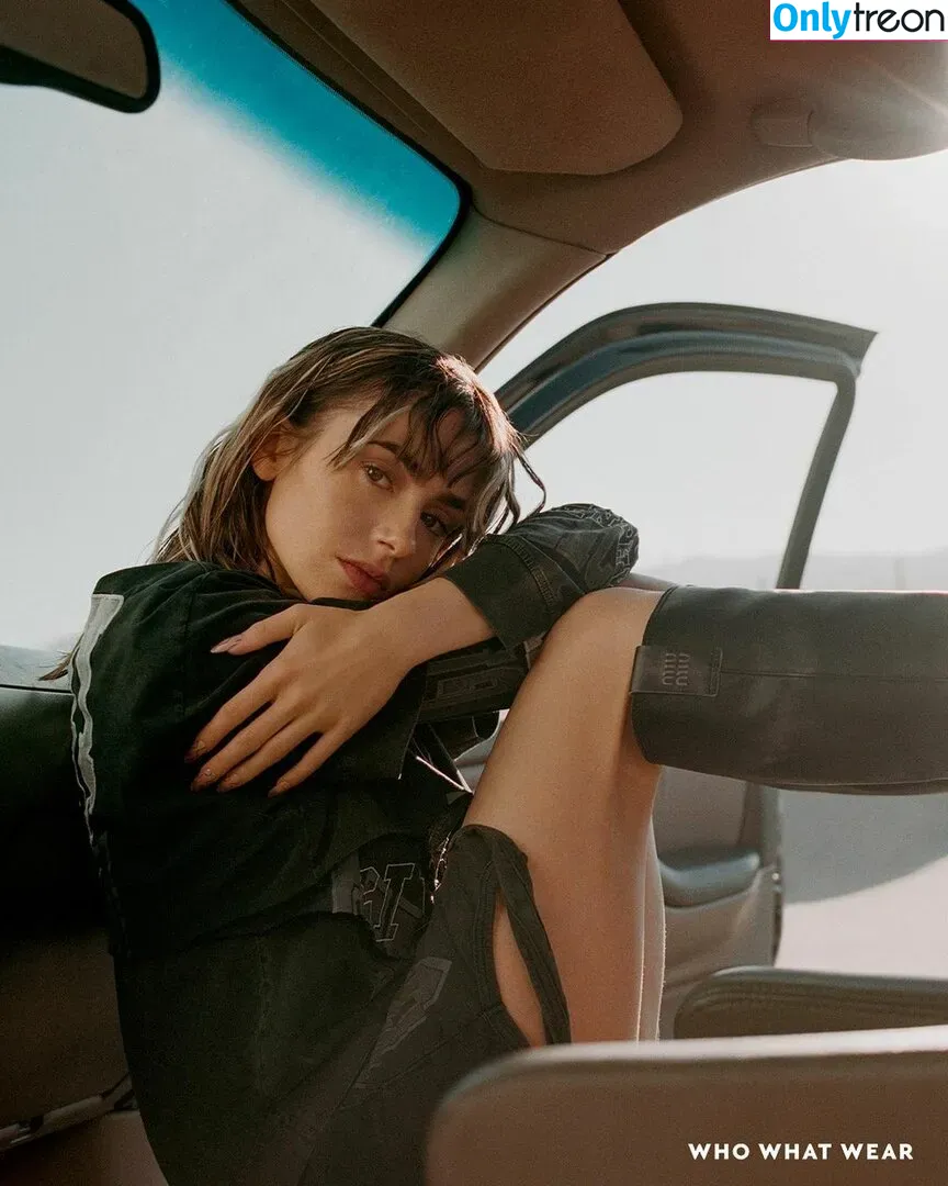 Lily Collins nude photo #0064 (lilyjcollins)