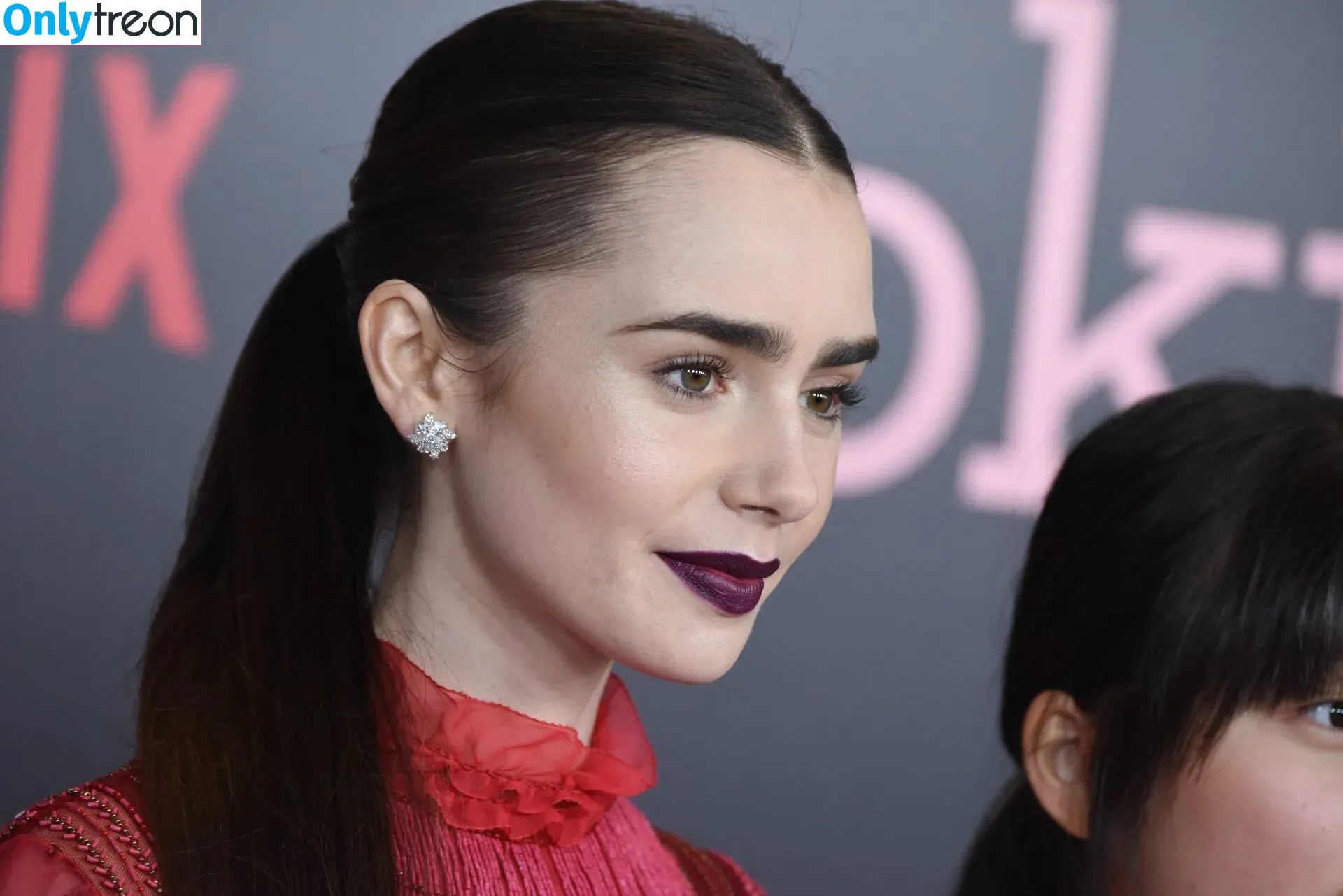 Lily Collins nude photo #0078 (lilyjcollins)