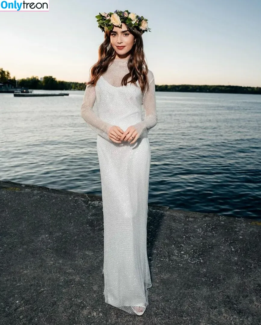 Lily Collins nude photo #0086 (lilyjcollins)