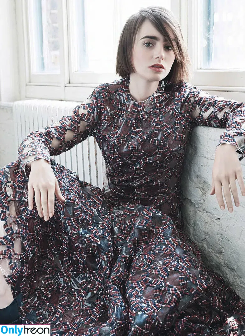 Lily Collins nude photo #0092 (lilyjcollins)