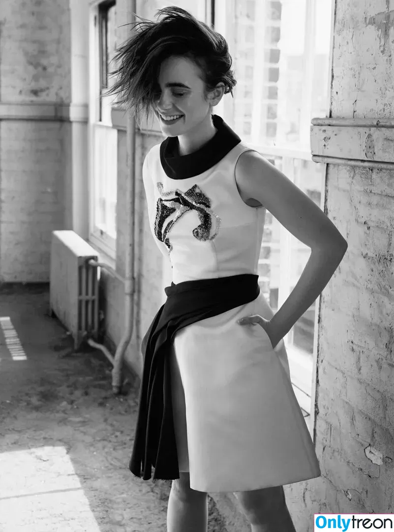 Lily Collins nude photo #0113 (lilyjcollins)