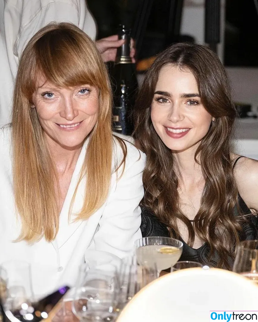 Lily Collins nude photo #0120 (lilyjcollins)