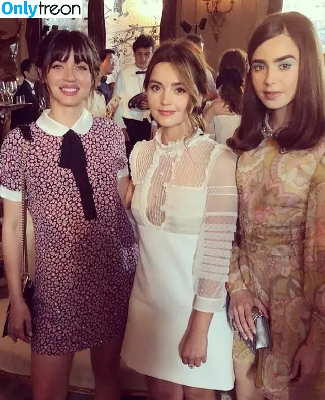 Lily Collins nude photo #0335 (lilyjcollins)