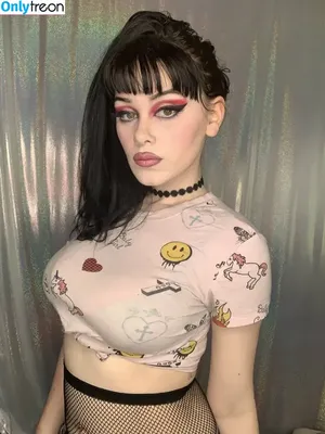 Lily Flood / _Stacys_Mom / cry_baby_brat / lilyflood / lilyflood0 / stacysgothmom / trentonflood nude photo #0015