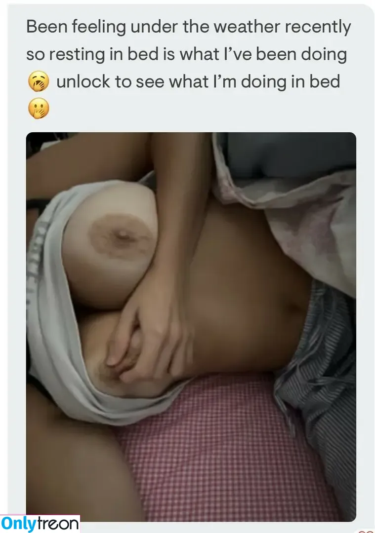 Lily Flood nude photo #0019 (_Stacys_Mom / cry_baby_brat / lilyflood / lilyflood0 / stacysgothmom / trentonflood)